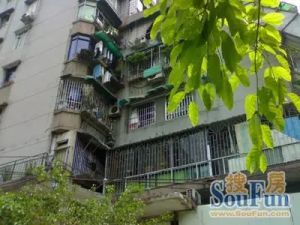 中山七路紫贵坊1-21号住宅家私家电齐全