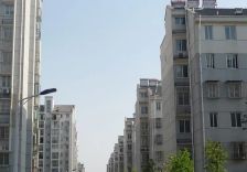 中等偏上楼层不临街采光好视野好诚心出售
