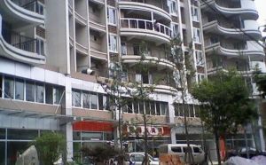 加州壹号1室1厅东