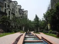 银翔翡翠谷A区 5室2厅 南 北