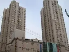 新上中间楼层大三房,全新精装修,业主急售!!!