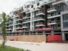 南山绿庭洋房126平南北通透业主精装拎包入住68万