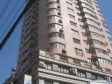 长宁区 | 新华路 大面积四房 采光很棒 不挡 业主出国诚售