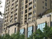 南坪华城国际+正规两房+价格可谈+一楼可做生意