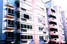 该房三房一厅一厨两卫采光好户型方正配套设施齐全