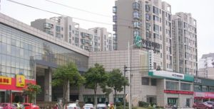 两房朝南,房东诚心出售,可以预约看房