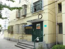 中山公园精品小区电梯房低总价朝南一房户型方正