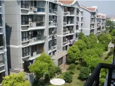精致大一房 可以整两室 顶楼带阁楼 诚意出售