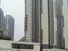 陈家桥轻轨站精装3房2卫 业主急卖 家具家电全部留下卖