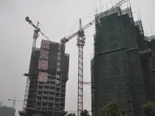 户型方正 中间楼层 视野开阔 交通便利 物管负责