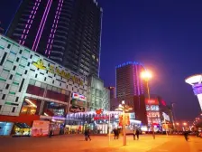 商品房小区 楼下商场加地铁 出行方便 配套齐全