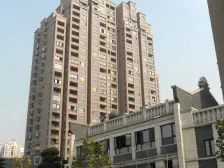 2011年小区、严格物业管理楼栋、近北外滩靠瑞虹新城