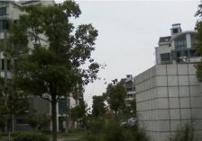 六楼带阁楼,老式装修,六楼毛坯,阁楼精装,外楼梯