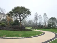 户型端正,布局合理,楼栋间距宽阔,采光足