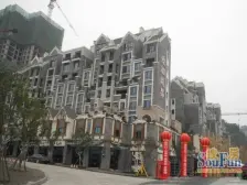西区 爱加欧郡二房70万