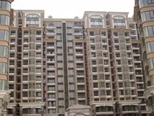 毛坯,顶带阁,外开门,可单独出租,位置好