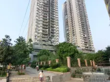 李家沱轻轨房宏锦鑫都正2房 户型正,采光好 配套齐全