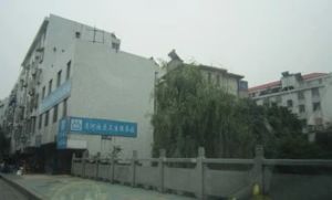 月河公寓南区3室2厅南