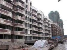 清新装修,户型通透 采光好楼层佳 视野开阔