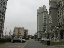 罗马式南北厅大阳台大三房,交通生活便利看房方便