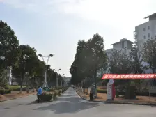 此房手续齐全,格局好,采光好,无遮挡,出行方便