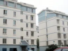 华通一区小户阁楼带朝南大车库 近门口 出行方便