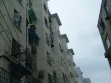 蒙自路380弄小区2室东朝向452.00万元/套出售