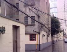建国西路695弄1室1厅南