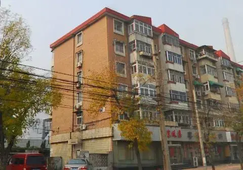 六纬路小区