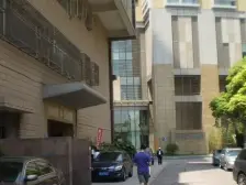 电梯房,大开间,交通便利,精装修,诚意出售