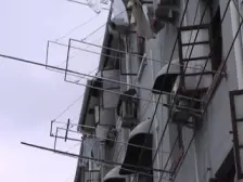 2/15号线娄山关路+中楼层+精装修+诚意出售