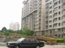 主卧朝南,电梯房,居家装修,近商圈,卫生间全明,近地铁,带家具家电