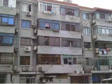 近地铁 产权清晰 刚需上车,满五 新上房源