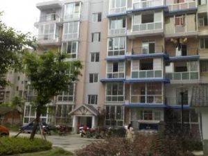 福博苑3室1厅东南