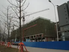 大学城 轻轨旁 龙湖花园洋房 带大花园 大地下室 车位