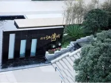 北滨路 招商江湾城四房365万