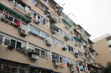 常府街地铁口郑和公园旁小区有出新业主诚售电梯房