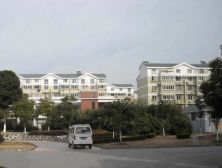 龙景花苑五区4室1厅南