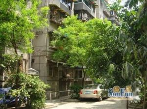 东篱路103号院1室1厅南