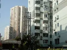 西藏南路地铁口,电梯一房,有钥匙,业主出租,看房随时