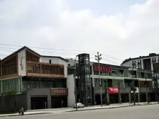 户型方正,采光好,无浪费面积,视野开阔