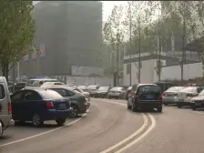 西路 亚美沙发里二房65万