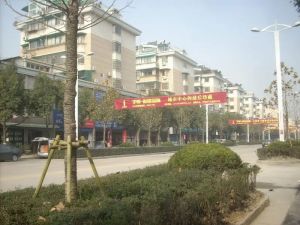 出售翠苑小区,4房2厅2卫,复试楼层,老装修保养好