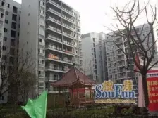 此房住家安静 户型方正 小区出门方便