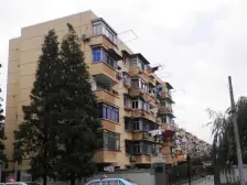 低楼层,出行方便,满五税费少,上绿苑,看房随时!