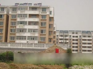 桐城南路上中间楼层位置繁华交通便利价格可谈