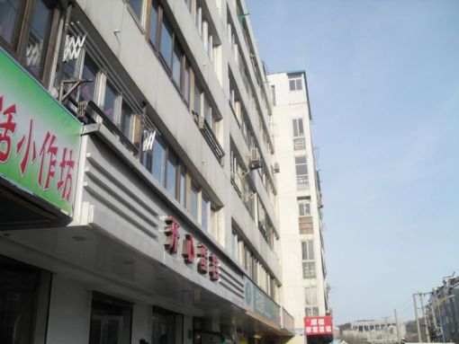 美林园3室1厅1卫南北朝向1500.00元/月出租