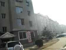 房子是南北户型 保持好 近车站 近市场