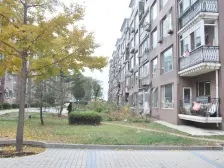 店长推荐,业主诚心卖,价格可谈,随时签约