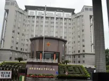 东原品质物业,业主诚心出售,交通便利,住家安静